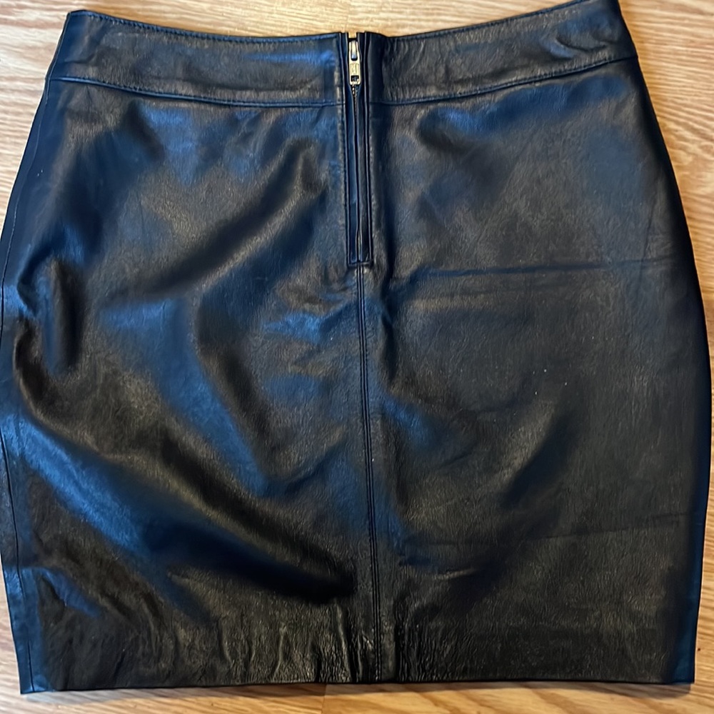 Genuine Leather Skirt - Picture 2 of 2